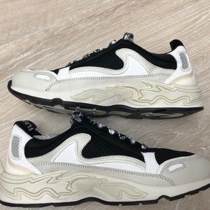 Sandro Storm Flame Sneakers size 7